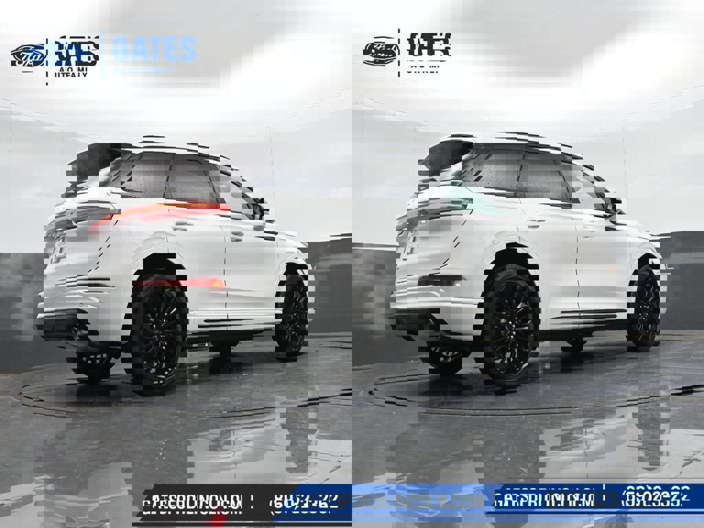 New 2026 Lincoln Corsair Premiere image 40