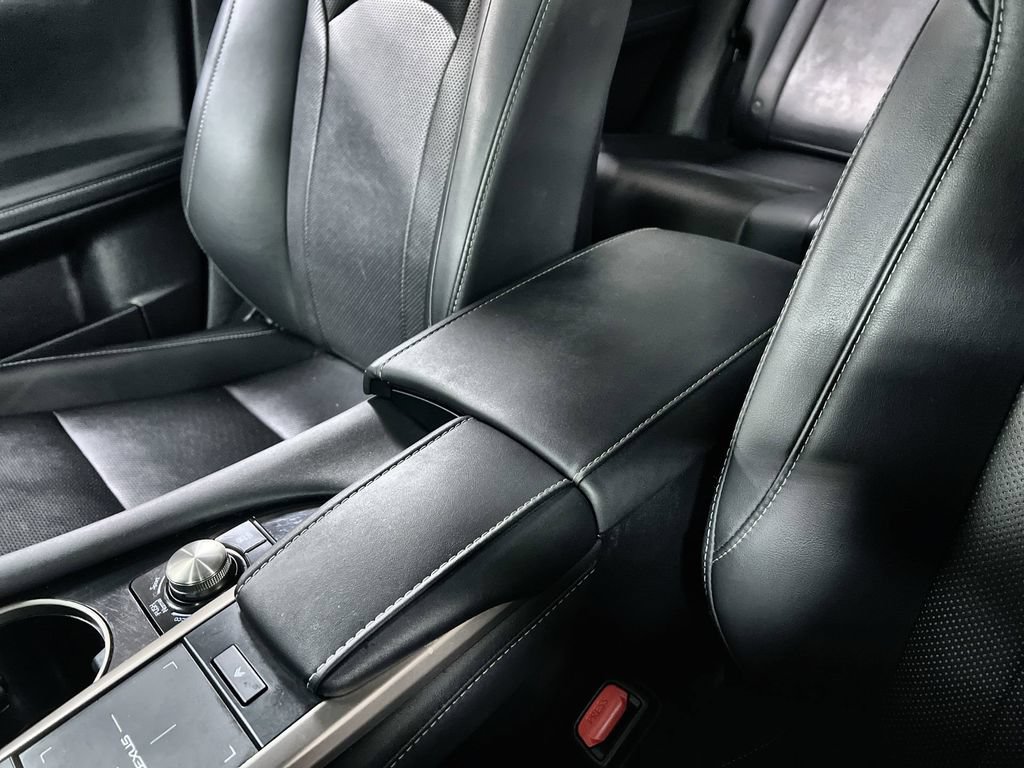 Used 2021 Lexus RX 350 FWD w/ Accessory Package image 37
