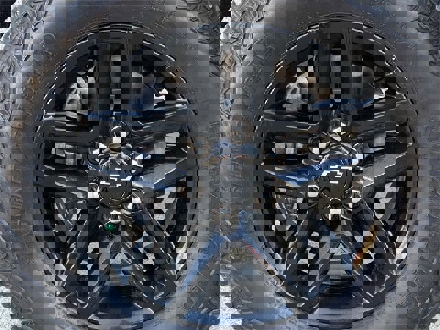 Used 2025 Chevrolet Silverado 1500 Custom Trail Boss w/ LPO, Dark Essentials Package image 12