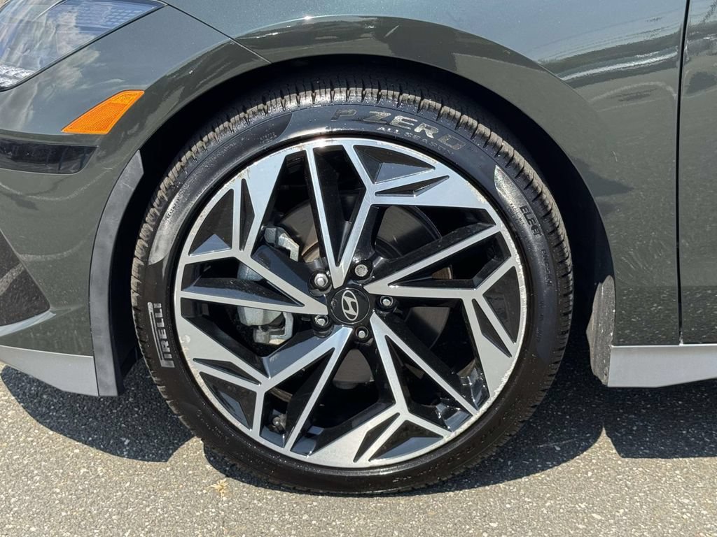 Used 2023 Hyundai Ioniq 6 SEL w/ Cargo Package AWD/4WD image 9