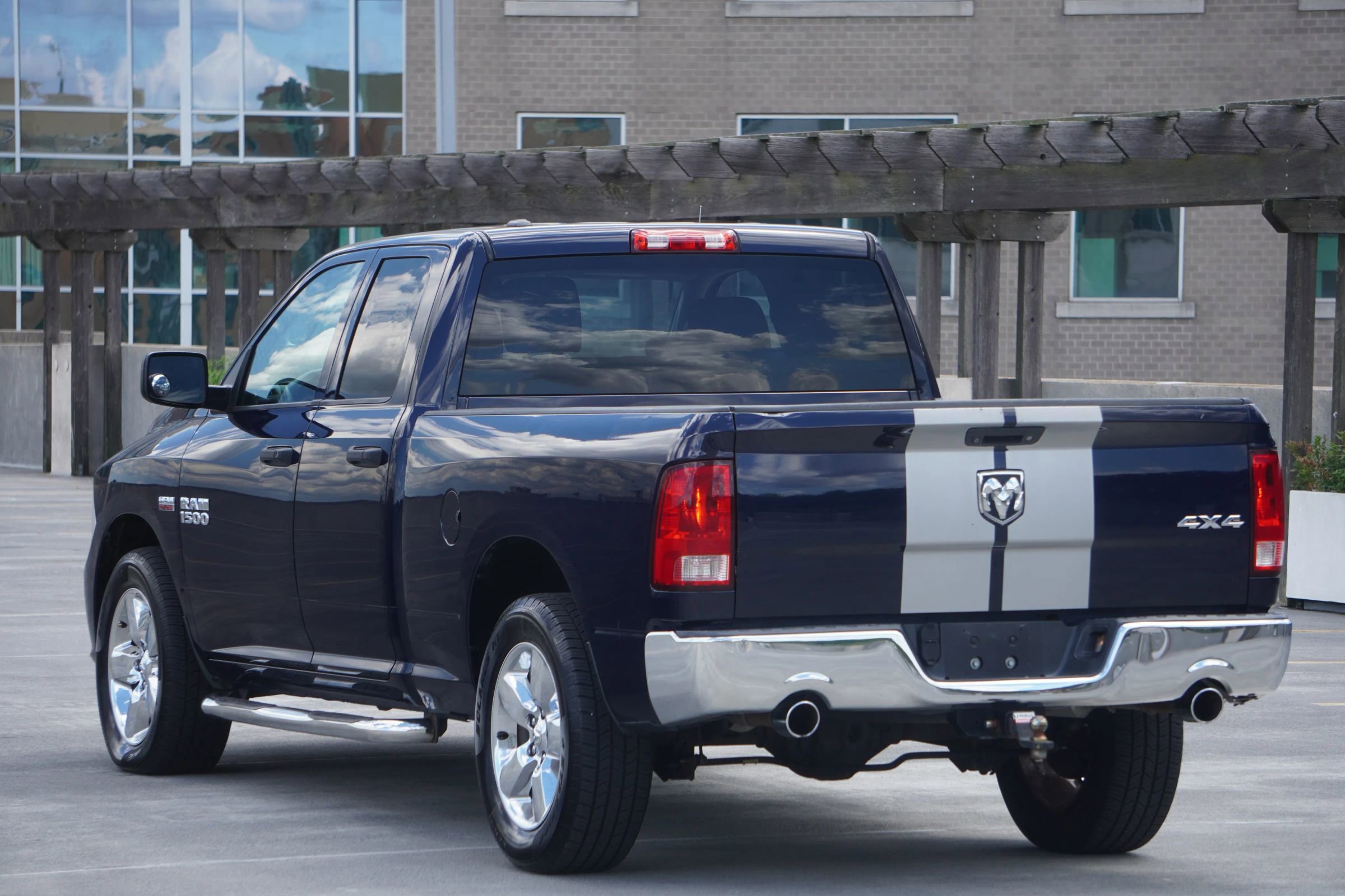 Used 2013 RAM 1500 Express image 30