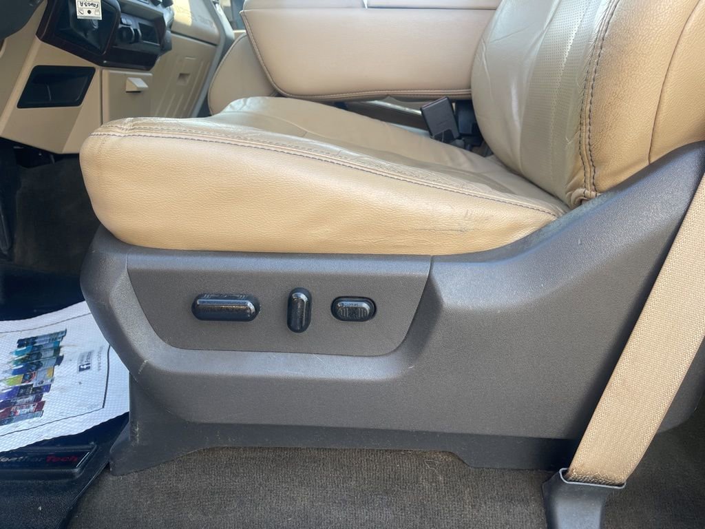 Used 2014 Ford F250 Lariat w/ Chrome Package image 18