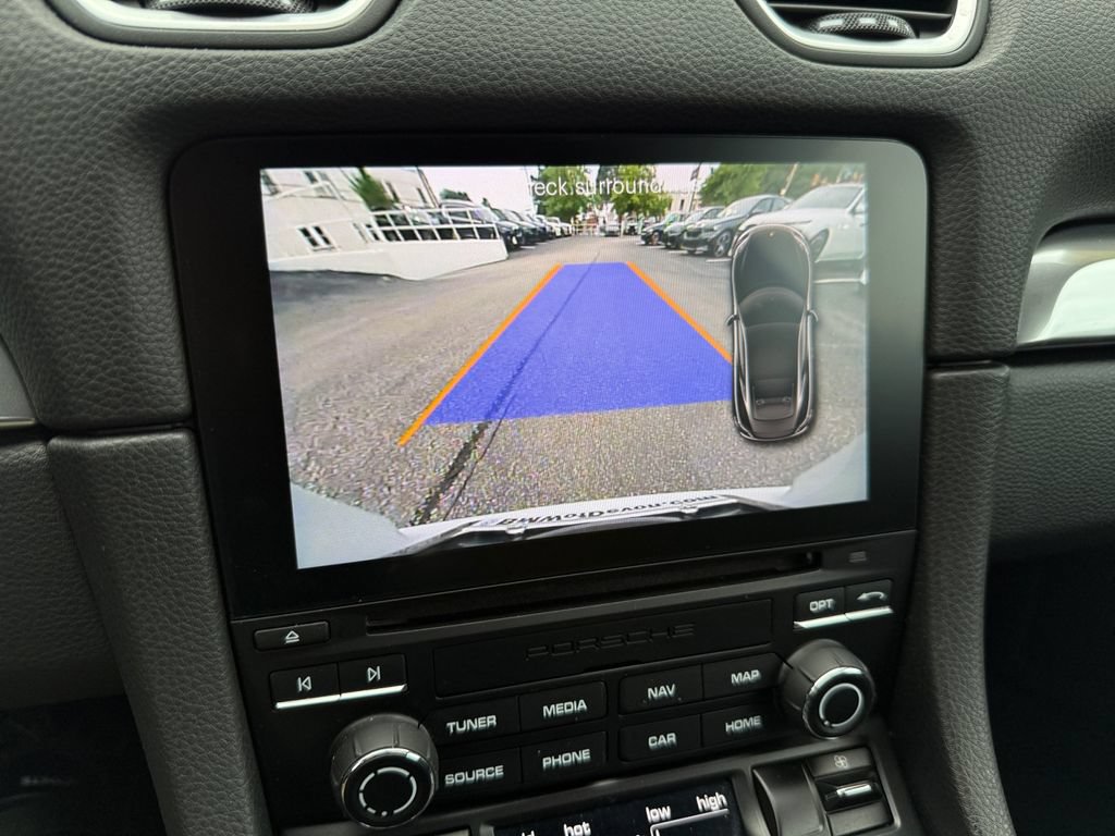 Used 2019 Porsche 718 Cayman RWD image 22
