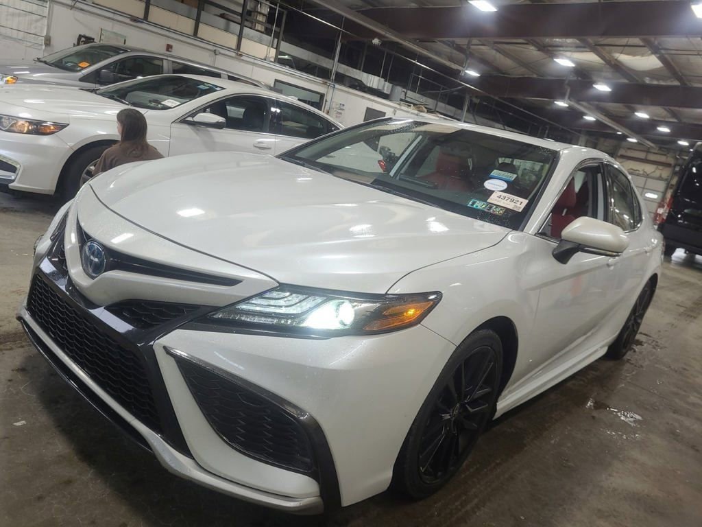 Used 2022 Toyota Camry XSE w/ Cold Weather Package