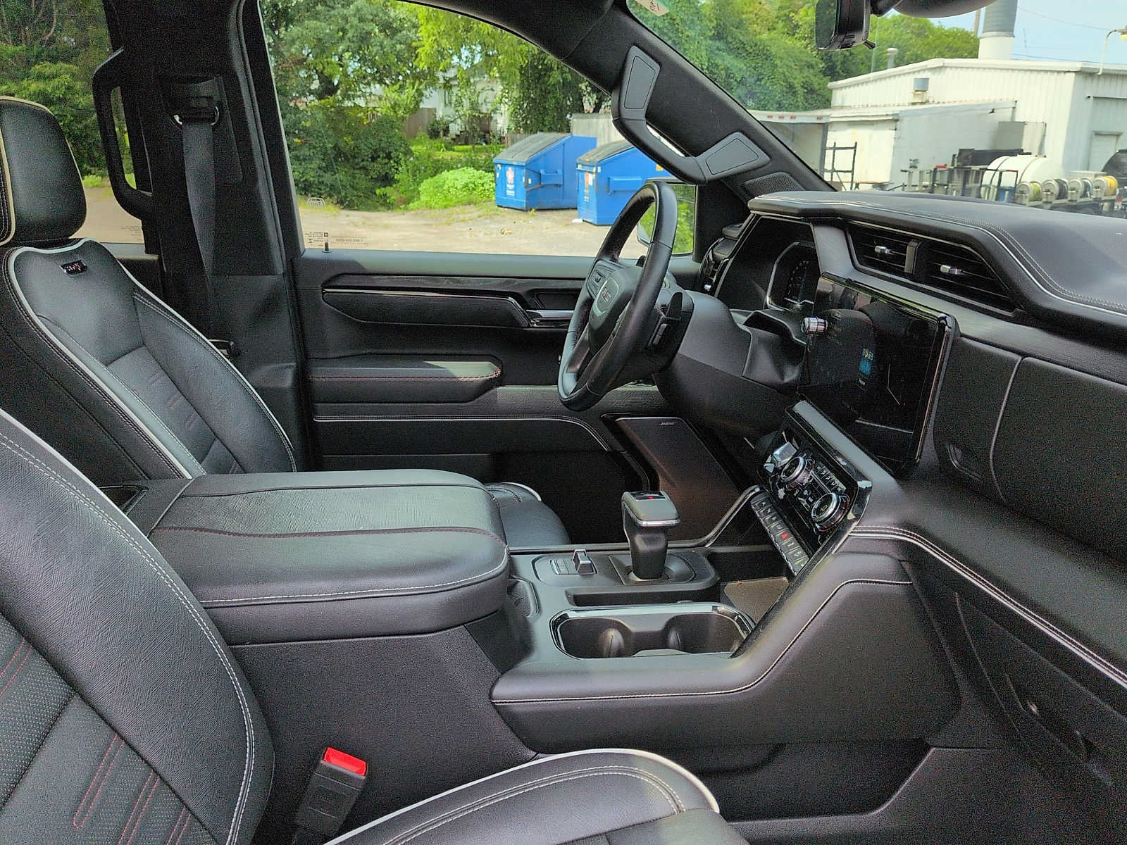 Used 2023 GMC Sierra 1500 AT4X AWD/4WD image 10