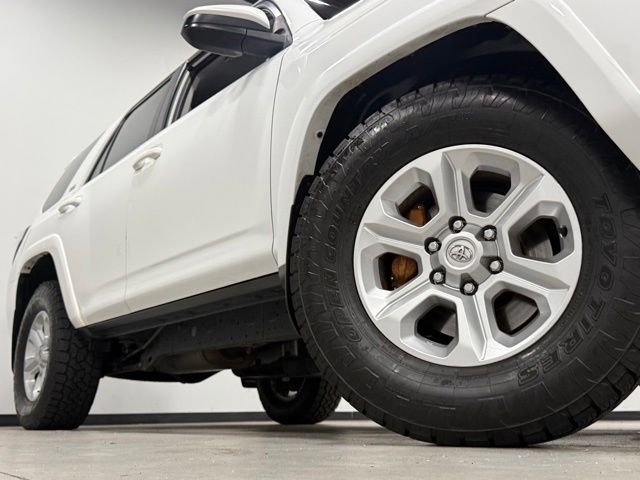 Used 2021 Toyota 4Runner SR5 RWD image 3