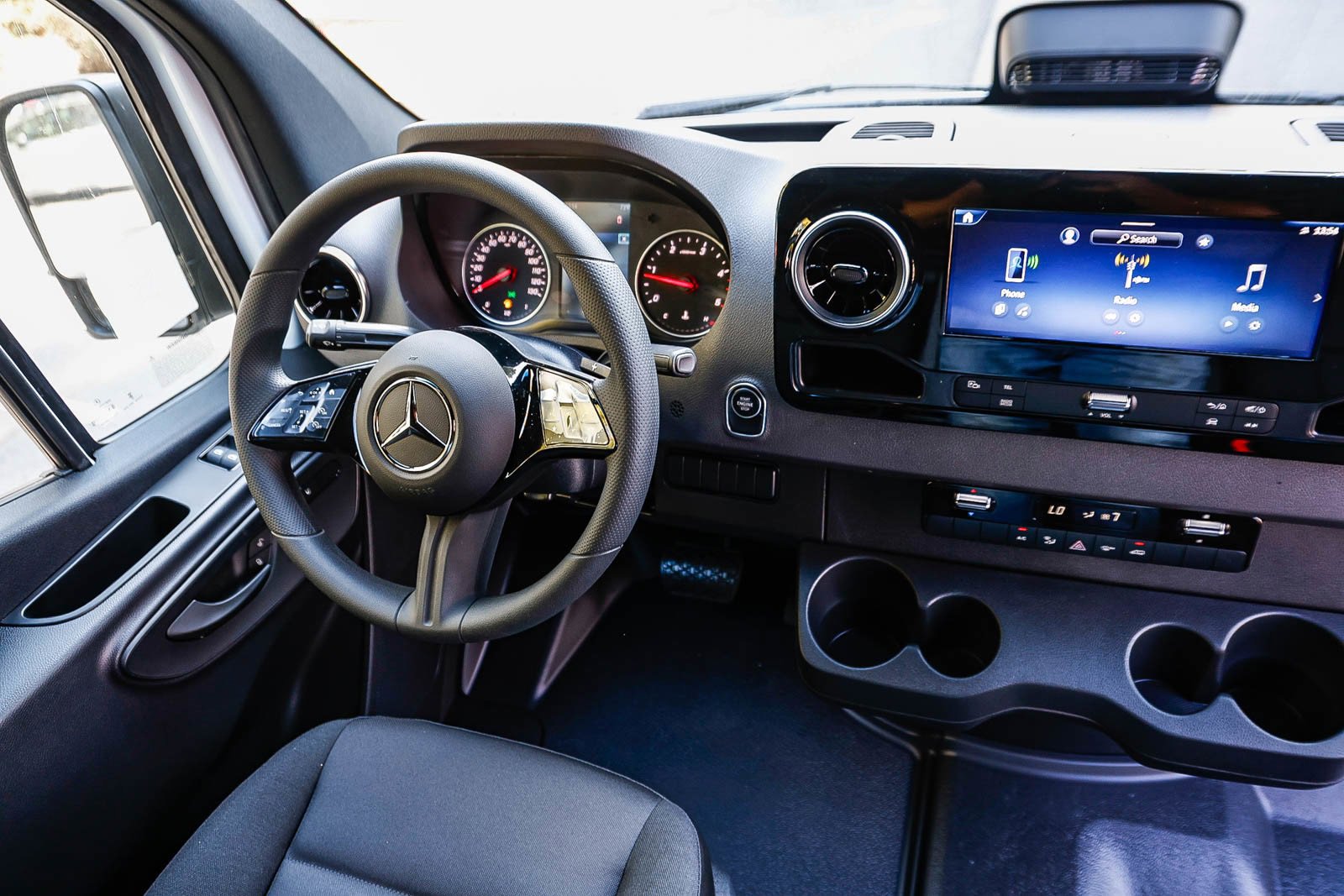 New 2026 Mercedes-Benz Sprinter 2500 image 14