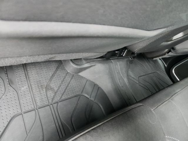 Used 2023 Chevrolet Silverado 1500 LT w/ Protection Package image 8