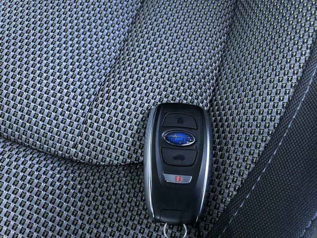 Used 2024 Subaru Crosstrek 2.0i Premium image 32