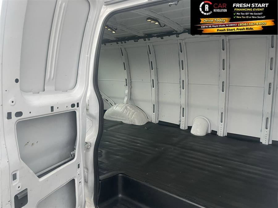 Used 2021 Chevrolet Express 2500 Extended w/ Driver Convenience Package RWD image 18