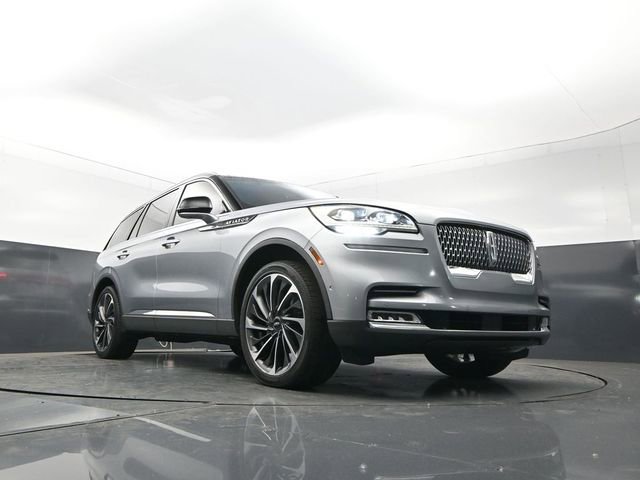Used 2021 Lincoln Aviator Reserve w/ Equipment Group 202A AWD/4WD image 27