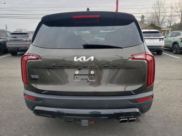 Used 2022 Kia Telluride EX w/ EX Premium Package image 5