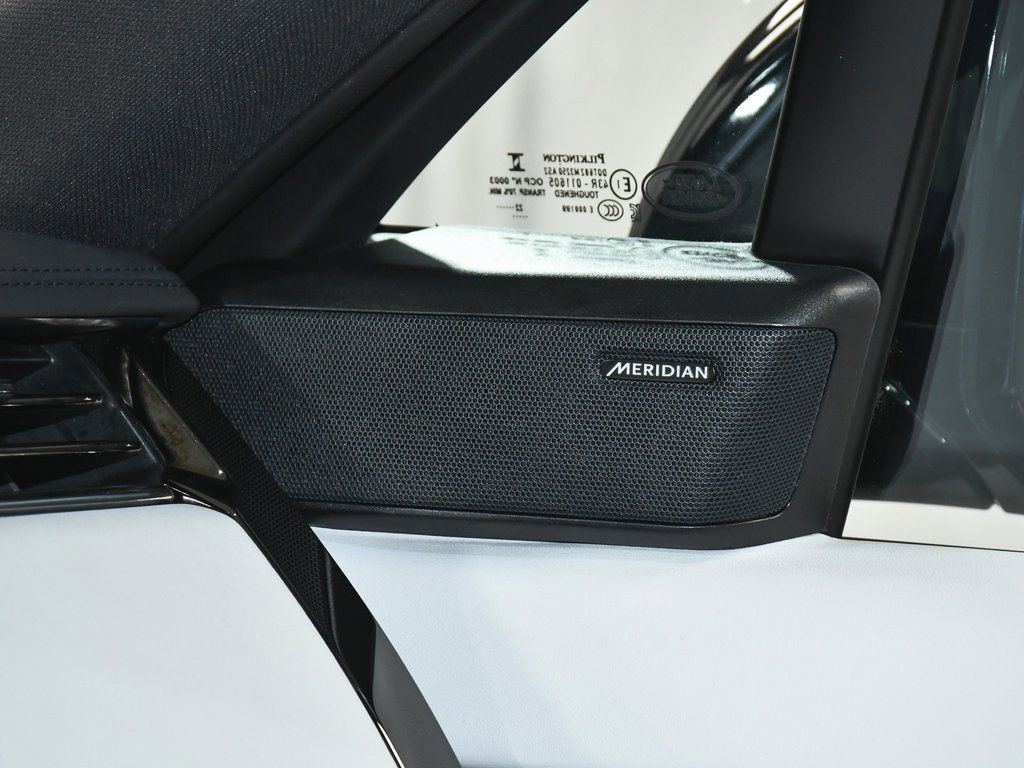 Used 2023 Land Rover Range Rover Sport SE Dynamic image 39