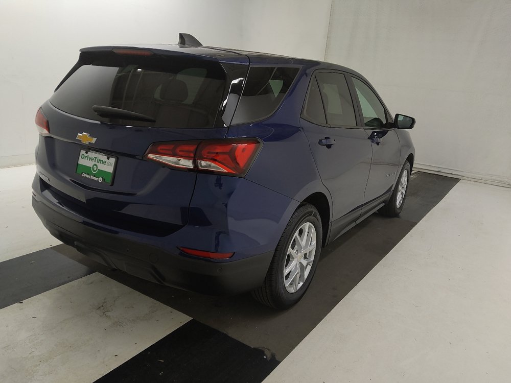 Used 2022 Chevrolet Equinox LS FWD image 9