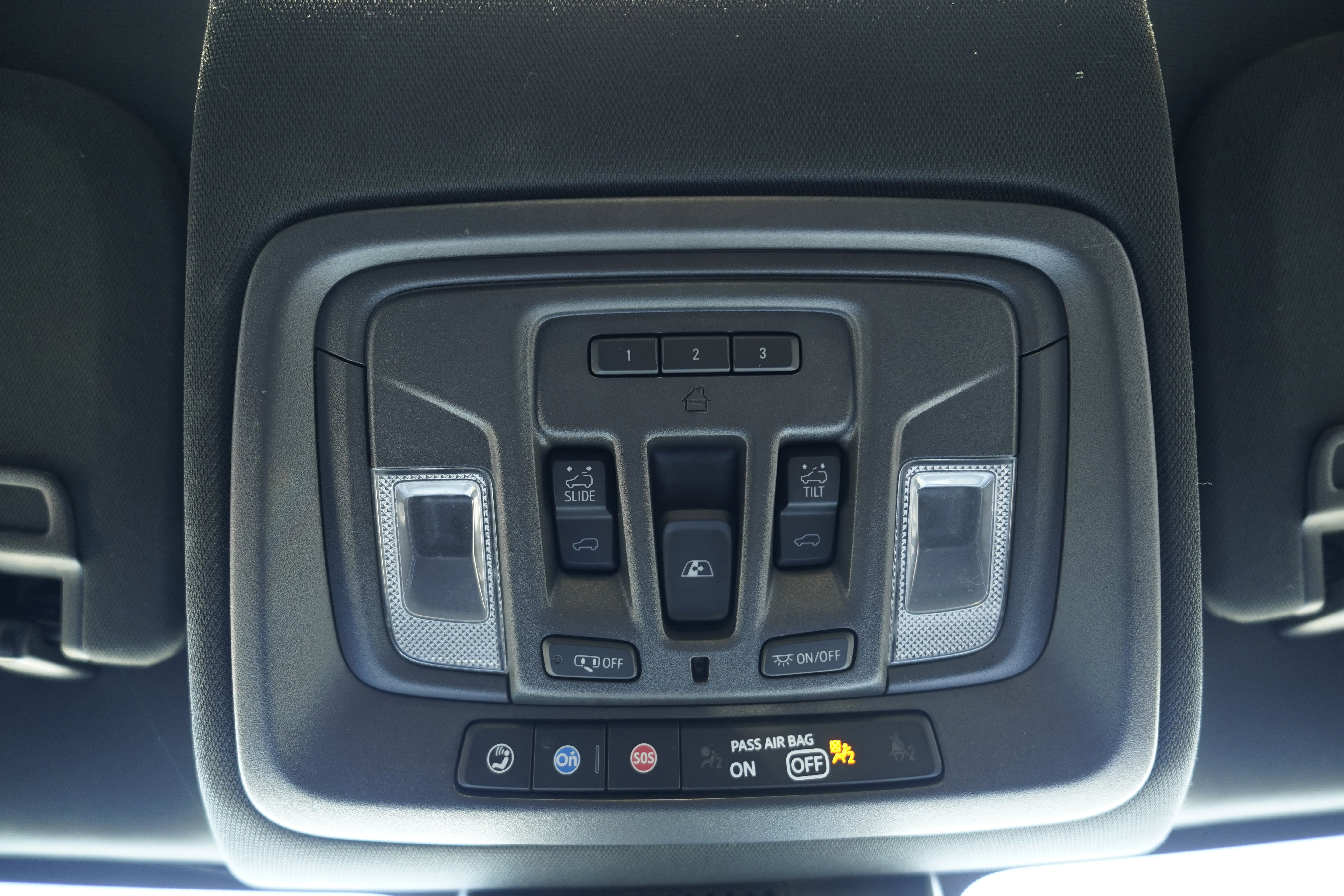 Used 2024 Chevrolet Silverado 2500 High Country w/ Midnight Edition AWD/4WD image 25