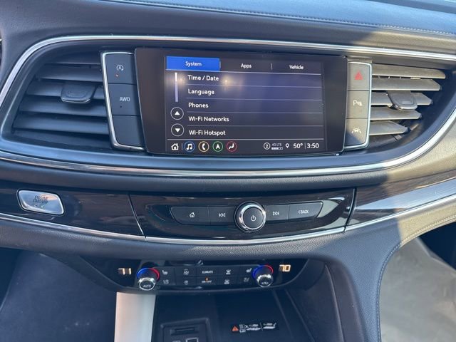 Used 2022 Buick Enclave Premium image 11