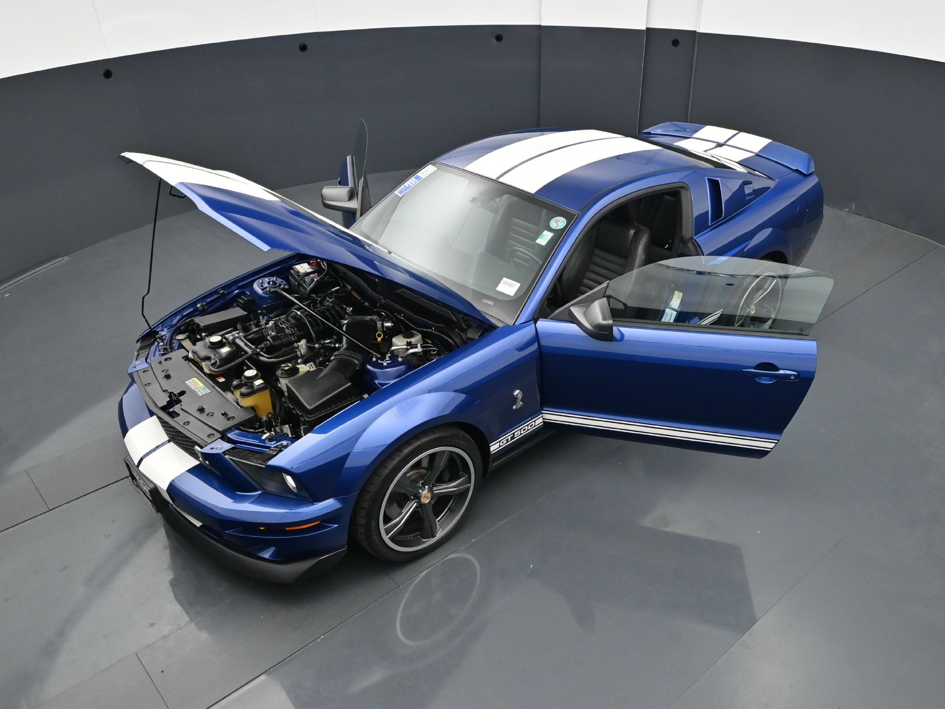 Used 2007 Ford Mustang Shelby GT500 RWD image 39