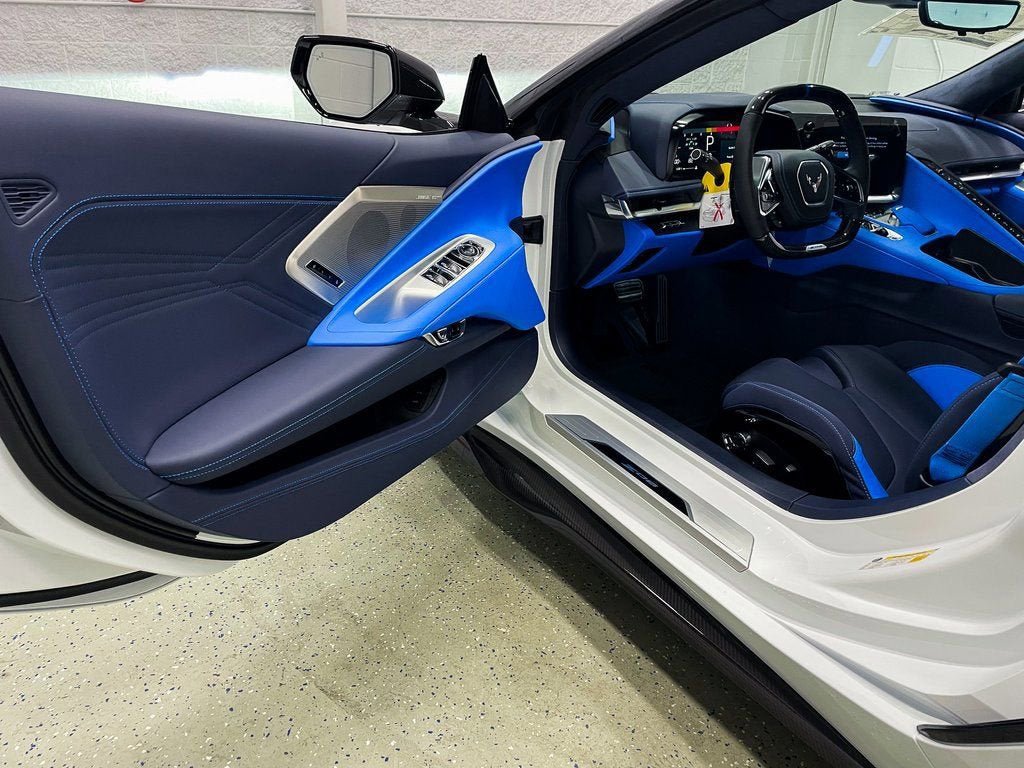 New 2025 Chevrolet Corvette Z06 w/ Z07 Performance Package RWD image 11