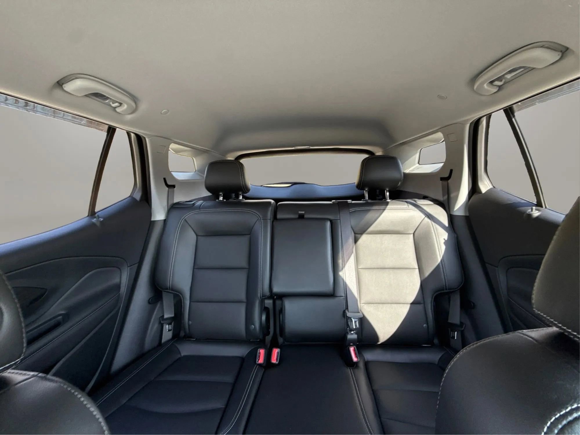 Used 2022 GMC Terrain SLT image 15