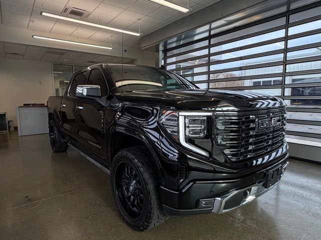 Used 2024 GMC Sierra 1500 Denali Ultimate image 8
