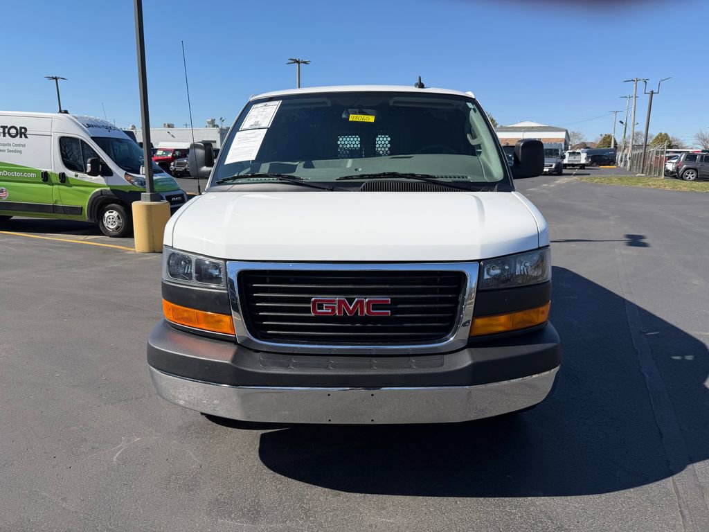 Used 2024 GMC Savana 2500 w/ Driver Convenience Package image 2