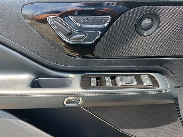 Used 2026 Lincoln Aviator Reserve AWD/4WD image 39