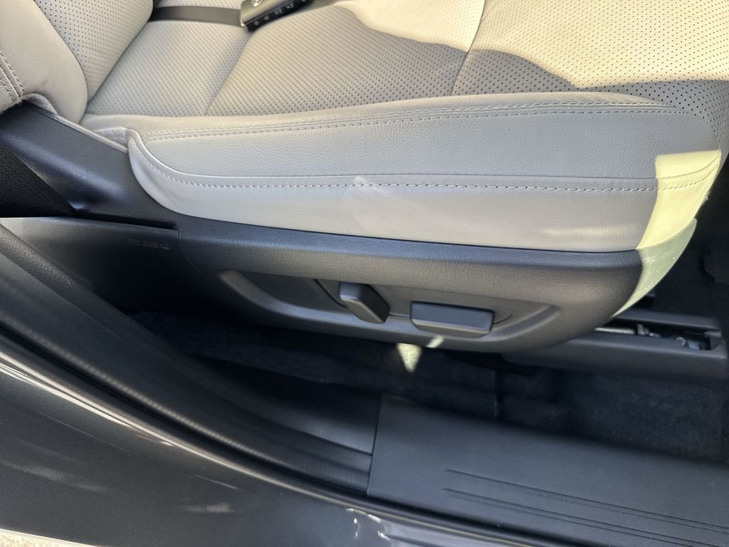 Certified 2025 MAZDA CX-90 3.3 Turbo w/ Preferred Package image 45