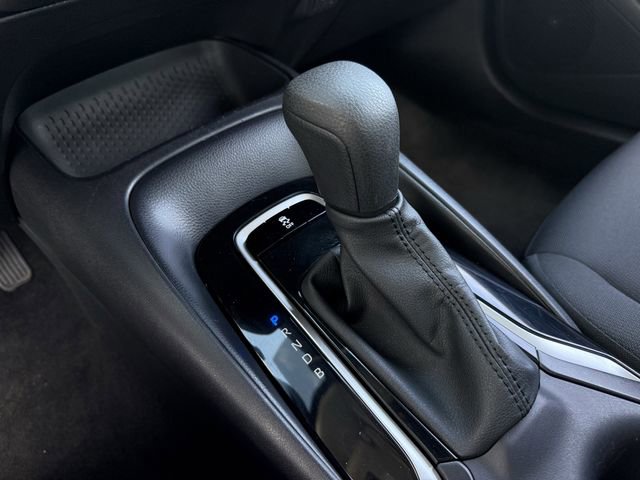 Used 2025 Toyota Corolla LE image 20