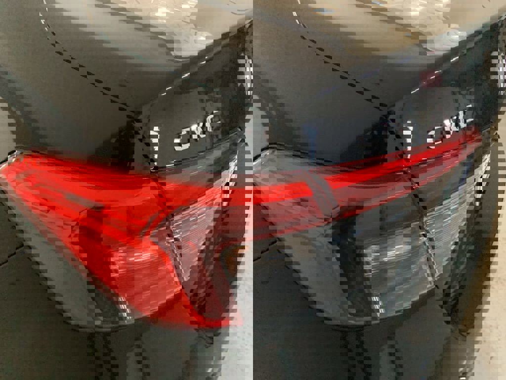 Used 2023 Honda Civic Sport image 10