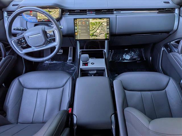 Certified 2025 Land Rover Range Rover Long Wheelbase SE image 19