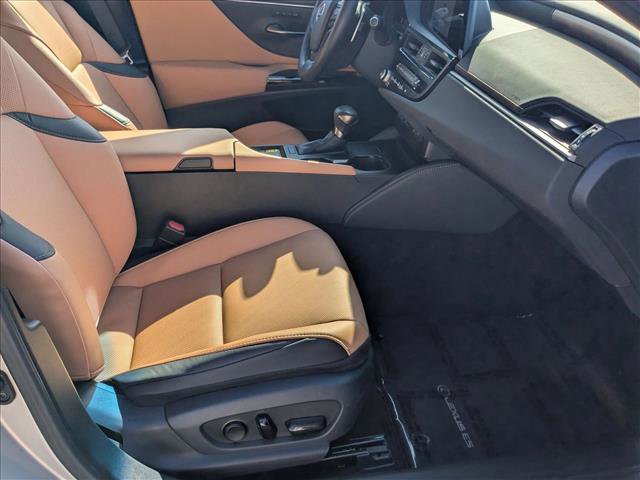 Used 2024 Lexus ES 350 w/ Premium Package image 20