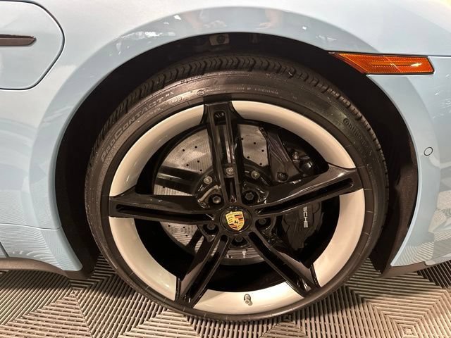 Used 2020 Porsche Taycan Turbo AWD/4WD image 32