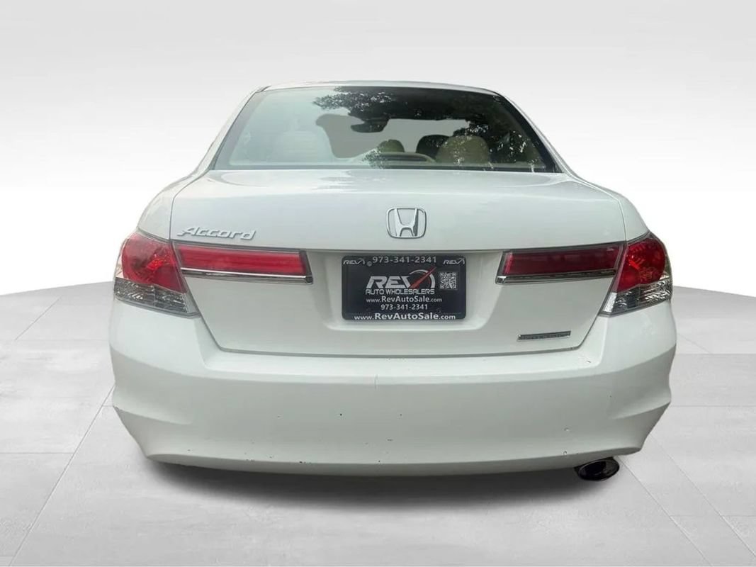 Used 2011 Honda Accord SE image 4