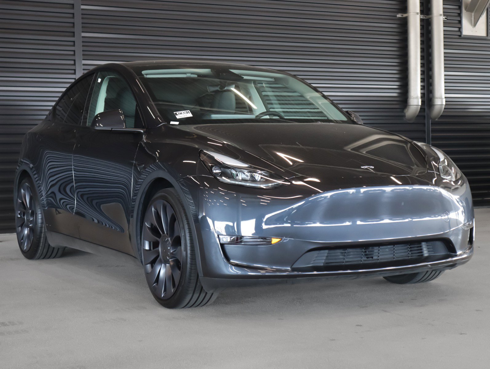 Used 2024 Tesla Model Y Performance image 8