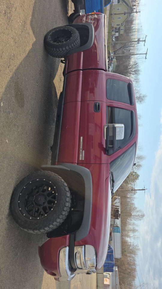 Used 2006 GMC Sierra 2500 SLT w/ Heavy-Duty Power Package image 4