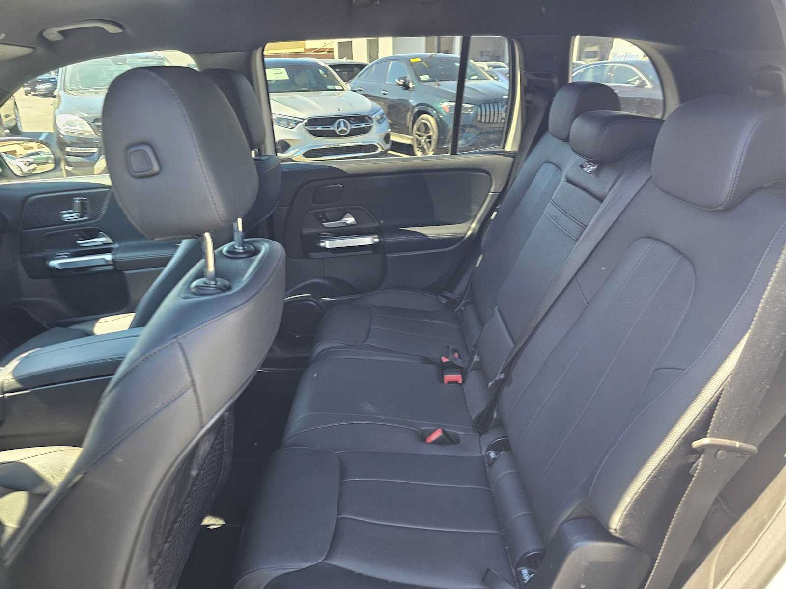Used 2024 Mercedes-Benz EQB 250+ image 17