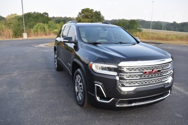 Used 2020 GMC Acadia SLE w/ Driver Convenience Package