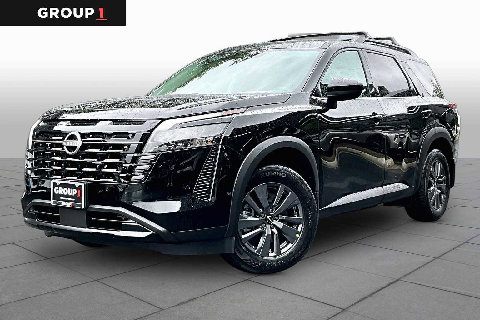 New 2026 Nissan Pathfinder SV w/ SV Premium Package