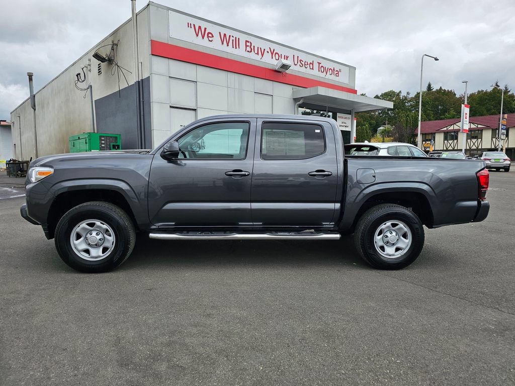 Used 2020 Toyota Tacoma SR AWD/4WD image 4
