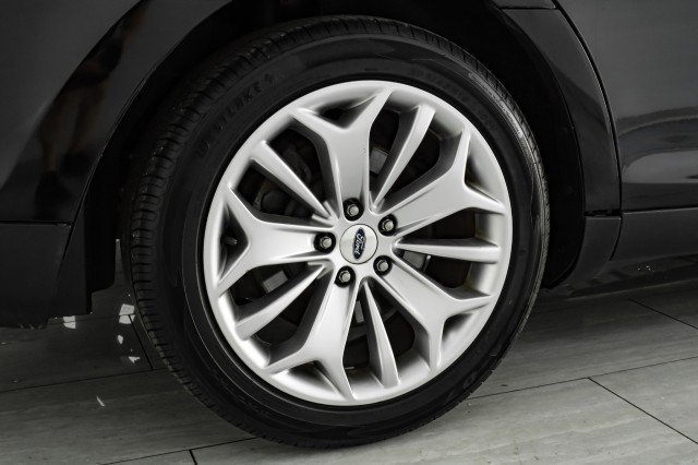 Used 2019 Ford Taurus Limited image 48