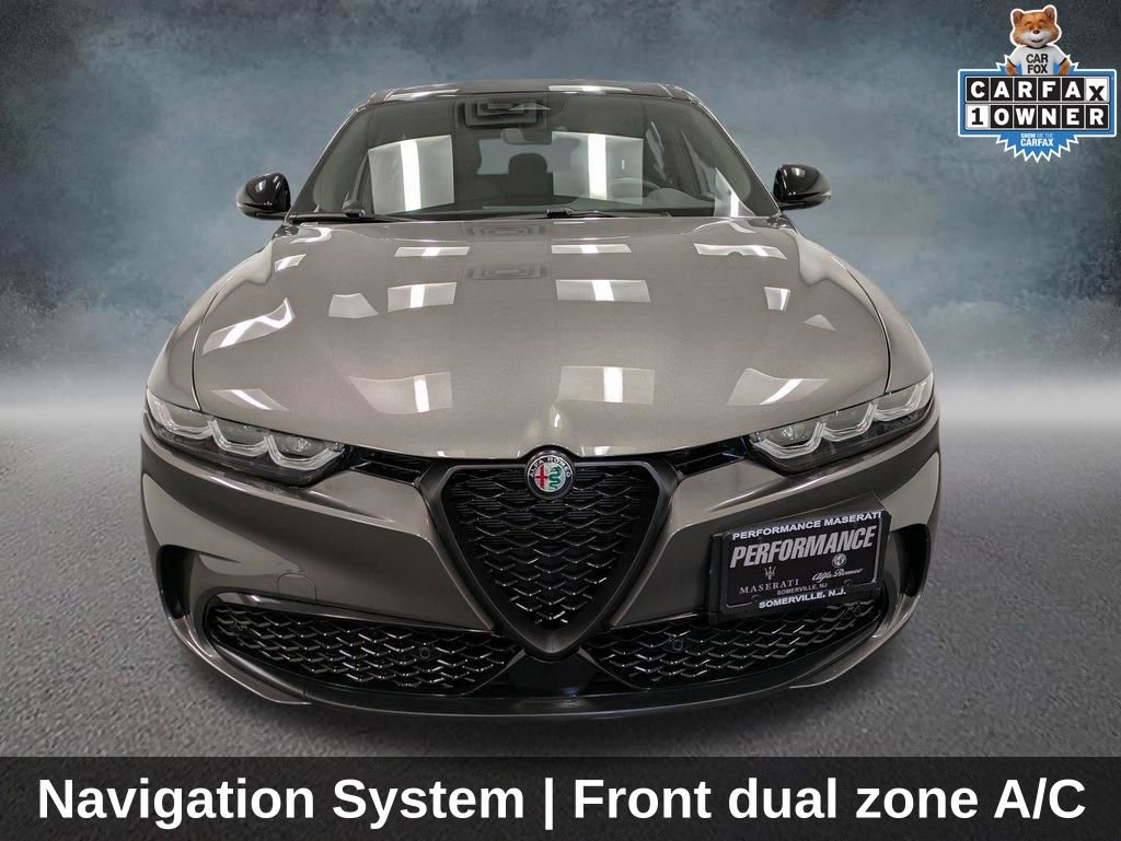 Used 2025 Alfa Romeo Tonale w/ Premium Package image 2