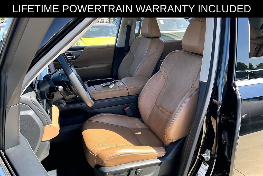 Certified 2025 INFINITI QX80 Luxe image 32