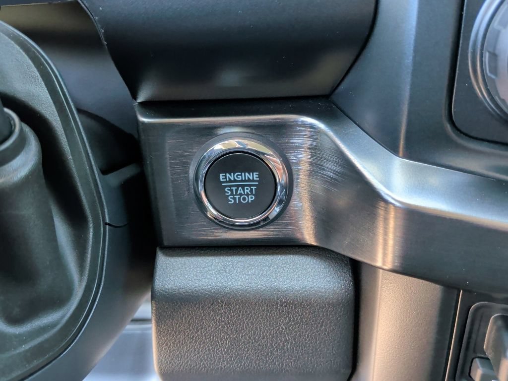 Used 2024 Ford F250 Lariat w/ Lariat Ultimate Package AWD/4WD image 26