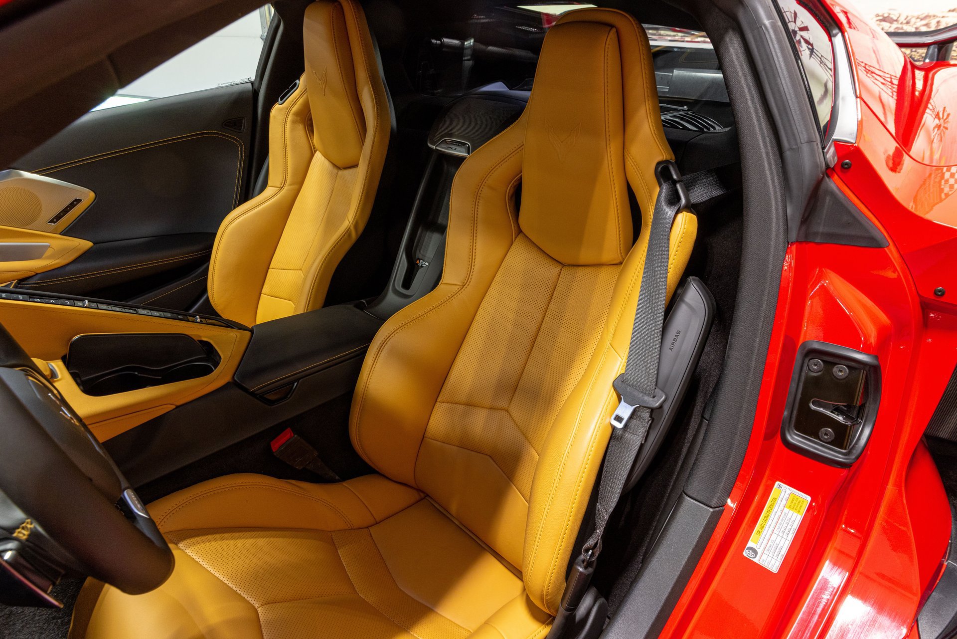 Used 2023 Chevrolet Corvette Z06 w/ Z07 Performance Package RWD image 13