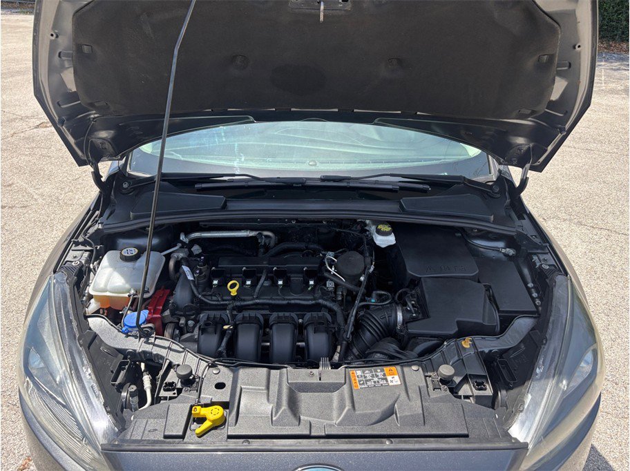 Used 2017 Ford Focus SE FWD image 34