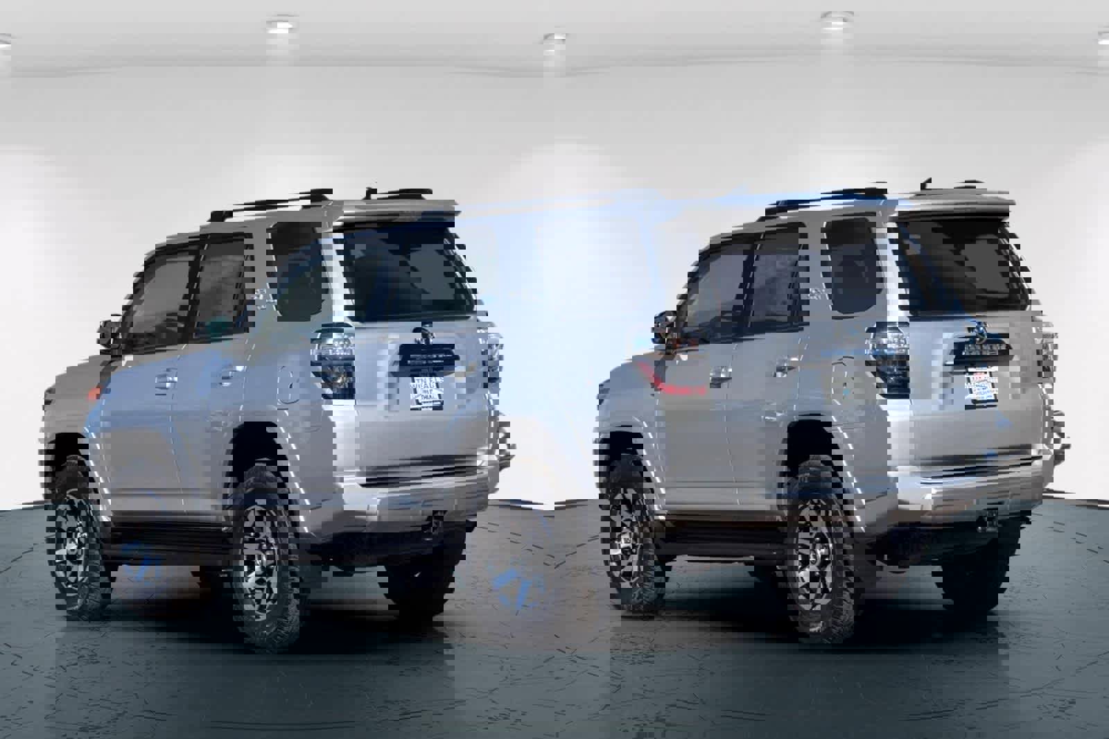 Used 2024 Toyota 4Runner TRD Off-Road Premium image 8