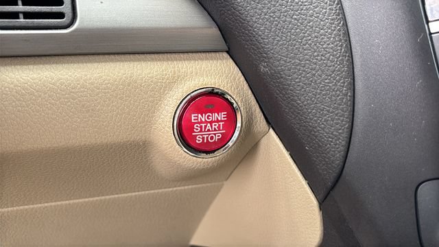 Used 2016 Acura RDX w/ Technology Package FWD image 36