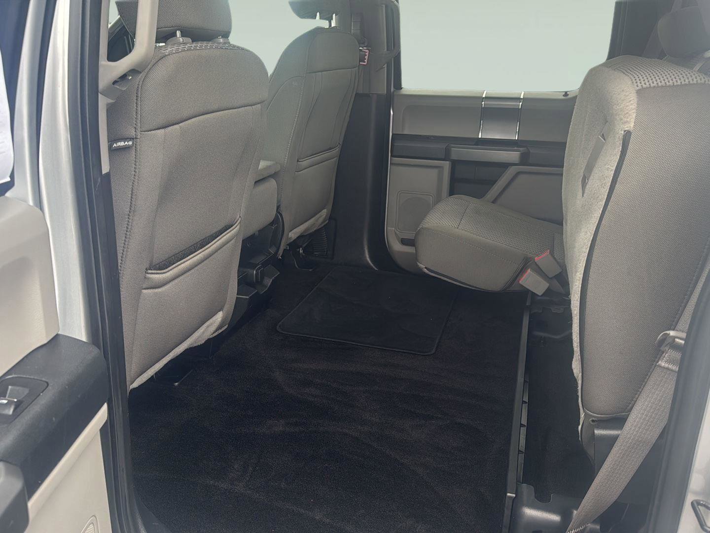 Used 2018 Ford F150 XLT w/ Equipment Group 302A Luxury AWD/4WD image 20