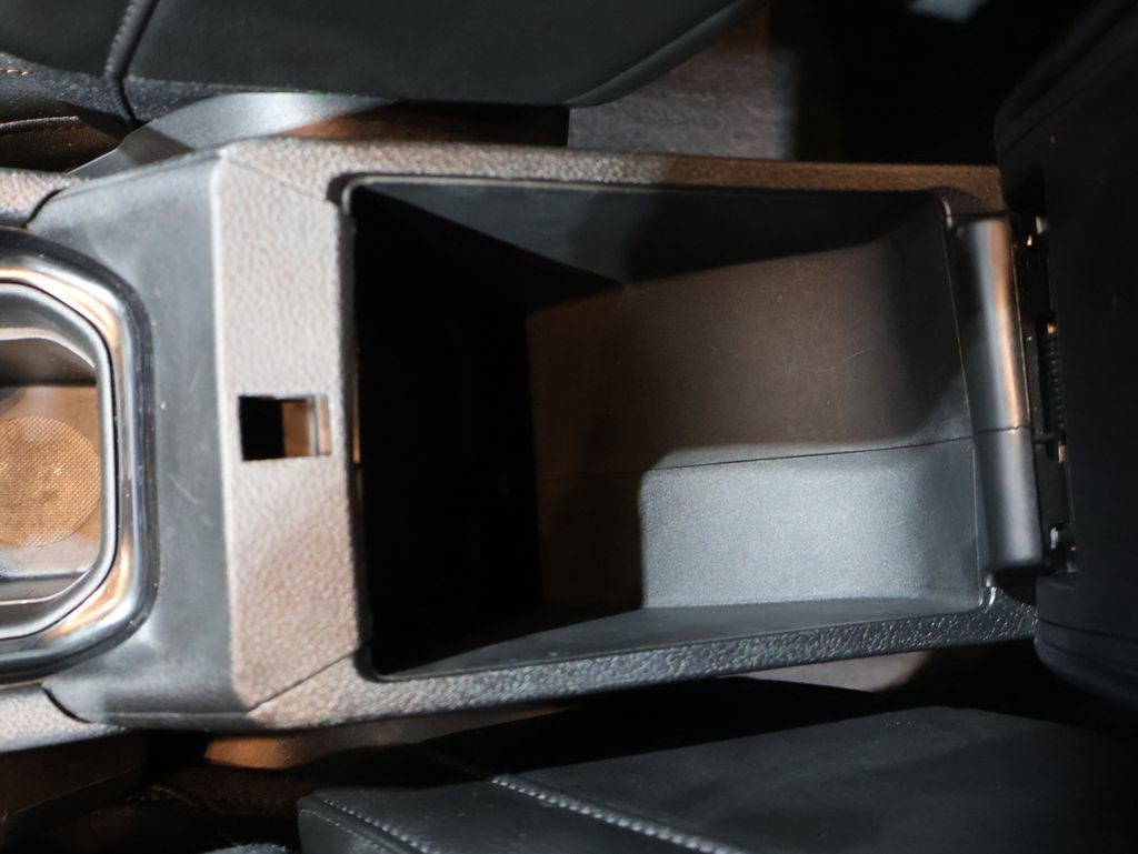 Used 2023 Jeep Compass Limited AWD/4WD image 34