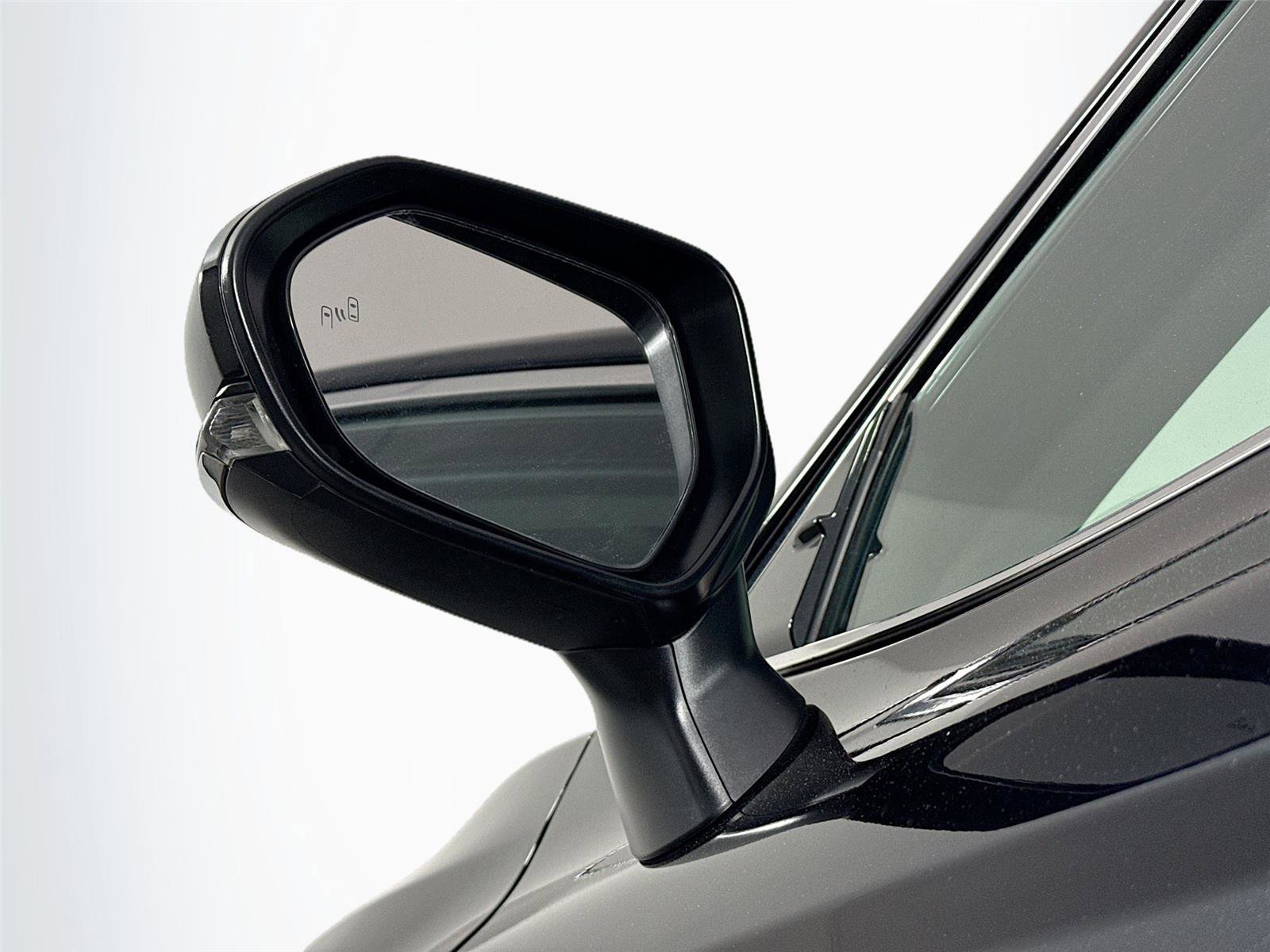 Certified 2023 Toyota Camry XSE FWD image 5